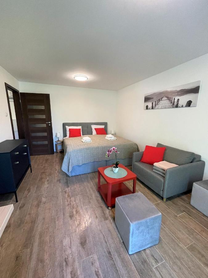 Al-Dom Apartamenty Apartament Zaciszny كولوبرزيغ المظهر الخارجي الصورة